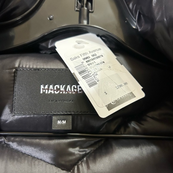 SOLD!!!!   Women's MACKAGE CORALIA down coat with hood and sash belt size medium - Picture 8 of 14